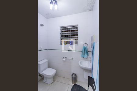 Banheiro de casa à venda com 1 quarto, 210m² em Vila Pirituba, São Paulo