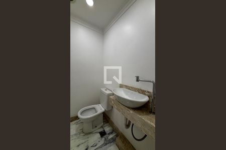 Lavabo de apartamento para alugar com 3 quartos, 163m² em Vila Gilda, Santo André