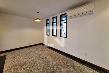 Sala de apartamento à venda com 4 quartos, 186m² em Vital Brasil, Niterói
