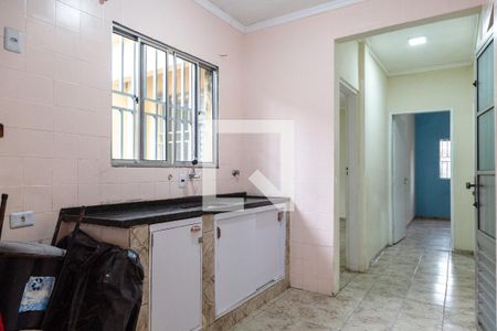 Cozinha de casa para alugar com 2 quartos, 80m² em Jardim Irene, Guarulhos