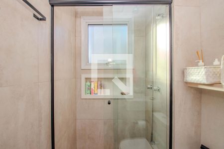 Banheiro da Suíte 1 de apartamento à venda com 3 quartos, 112m² em Jardim do Salso, Porto Alegre