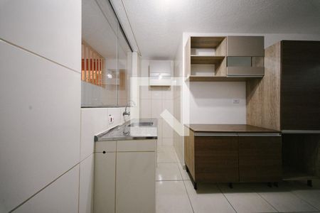 Sala/Cozinha de casa para alugar com 1 quarto, 30m² em Vila Silvia, São Paulo