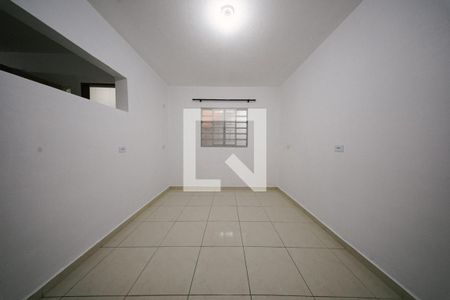 Quarto de casa para alugar com 1 quarto, 30m² em Vila Silvia, São Paulo