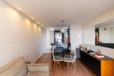 Sala de apartamento à venda com 3 quartos, 59m² em Jardim Guairaca, São Paulo