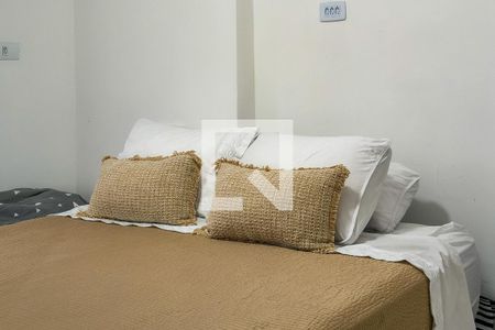 Suite de apartamento para alugar com 3 quartos, 90m² em Canto do Forte, Praia Grande