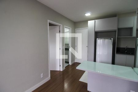 Sala de apartamento para alugar com 2 quartos, 39m² em Vila Sonia, São Paulo