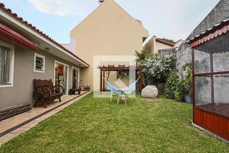 Área Verde de casa à venda com 3 quartos, 230m² em São Braz, Curitiba