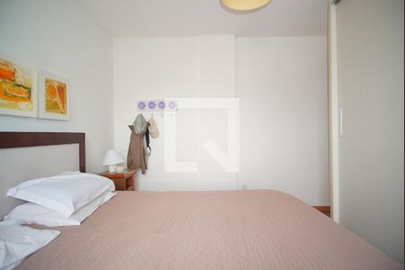 Suíte de apartamento à venda com 2 quartos, 89m² em Chácara das Pedras, Porto Alegre