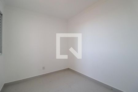 Quarto 1 de apartamento para alugar com 2 quartos, 58m² em Dona Zulmira, Uberlândia