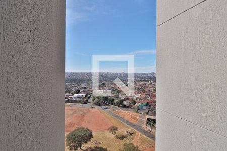 Vista do Quarto 1 de apartamento para alugar com 2 quartos, 58m² em Dona Zulmira, Uberlândia