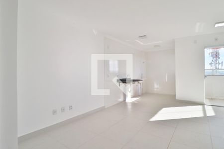 Sala de apartamento para alugar com 2 quartos, 58m² em Dona Zulmira, Uberlândia