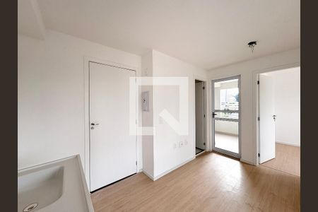 Sala/ Cozinha  de apartamento à venda com 1 quarto, 35m² em Vila Santa Delfina, São Paulo