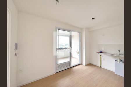 Sala/ Cozinha  de apartamento à venda com 1 quarto, 35m² em Vila Santa Delfina, São Paulo
