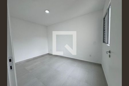 Apartamento para alugar com 2 quartos, 56m² em Jardim Salete, Taboão da Serra