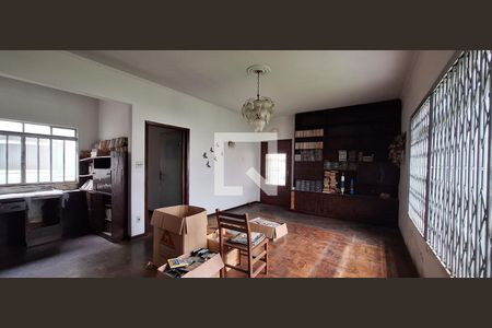 Sala de casa à venda com 3 quartos, 236m² em Campestre, Santo André
