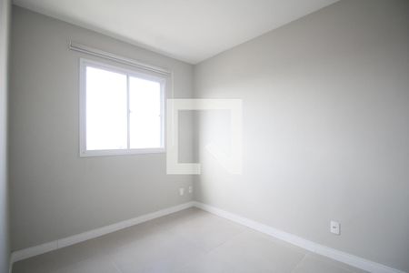 Quarto 1 de apartamento para alugar com 2 quartos, 41m² em Parque Arariba, São Paulo