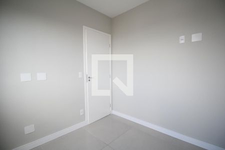 Quarto 2 de apartamento para alugar com 2 quartos, 41m² em Parque Arariba, São Paulo