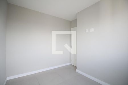 Quarto 1 de apartamento para alugar com 2 quartos, 41m² em Parque Arariba, São Paulo