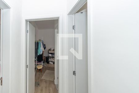 Corredor de apartamento para alugar com 2 quartos, 55m² em Parque Orestes Ongaro, Sumaré