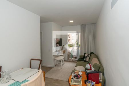 Sala de Estar/Jantar de apartamento para alugar com 2 quartos, 55m² em Parque Orestes Ongaro, Sumaré
