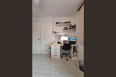 Quarto 1 de apartamento à venda com 2 quartos, 90m² em Vital Brasil, Niterói