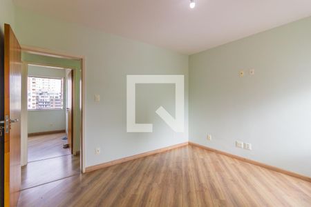 Quarto 1 de apartamento para alugar com 3 quartos, 115m² em Pinheiros, São Paulo