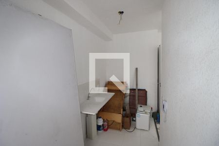 Sala / Cozinha de apartamento para alugar com 2 quartos, 34m² em Colônia (zona Leste), São Paulo