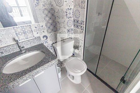 Banheiro de apartamento para alugar com 1 quarto, 27m² em Belenzinho, São Paulo