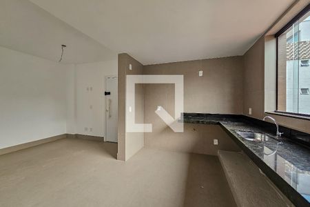 Apartamento à venda com 3 quartos, 187m² em Sagrada Família, Belo Horizonte
