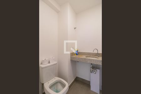 lavabo de apartamento à venda com 3 quartos, 120m² em Centro Comercial Jubran, Barueri