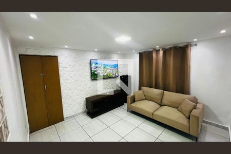 Casa à venda com 1 quarto, 117m² em Condomínio Maracanã, Santo André