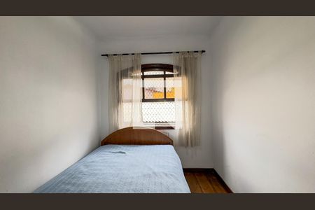 Quarto 1 de casa para alugar com 3 quartos, 130m² em Jardim Sandra, São Paulo