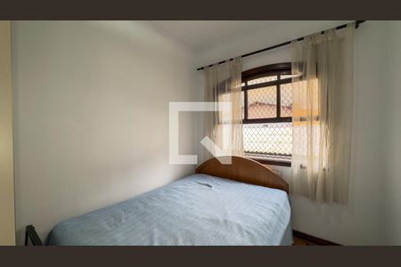 Quarto 1 de casa para alugar com 3 quartos, 130m² em Jardim Sandra, São Paulo