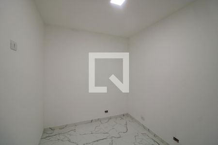 Quarto 2 de apartamento para alugar com 2 quartos, 40m² em Vila Celeste, São Paulo