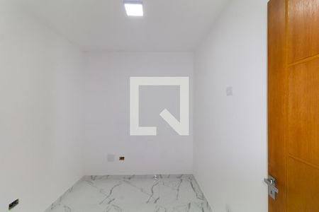 Quarto 1 de apartamento para alugar com 2 quartos, 40m² em Vila Celeste, São Paulo