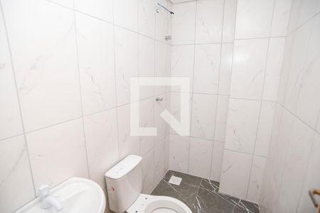 Banheiro de apartamento para alugar com 1 quarto, 35m² em Jardim Algarve, Viamão