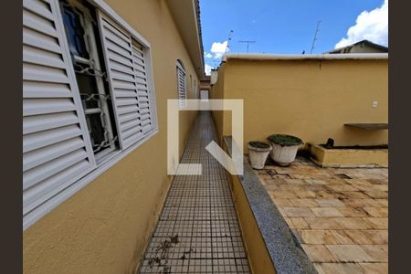 Casa para alugar com 4 quartos, 50m² em Presidente Roosevelt, Uberlândia