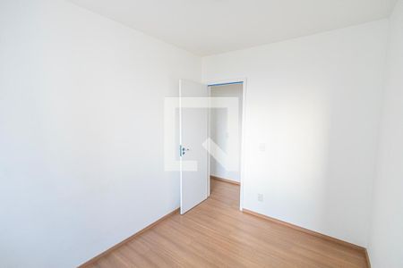 Quarto 2 de apartamento para alugar com 2 quartos, 40m² em São Damião, Belo Horizonte