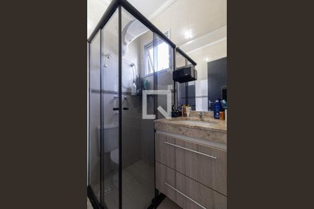 Banheiro Suíte de casa de condomínio para alugar com 3 quartos, 120m² em Jardim Santa Maria, São Paulo