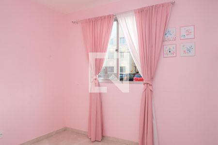 Quarto 2 de apartamento para alugar com 2 quartos, 43m² em Jardim da Posse, Nova Iguaçu