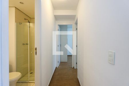 Corredor de apartamento para alugar com 2 quartos, 48m² em Parque Reboucas, São Paulo
