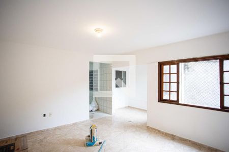 Sala de casa para alugar com 1 quarto, 90m² em Santa Amelia, Diadema