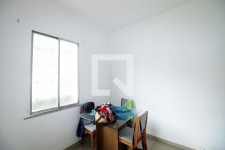 Sala de casa para alugar com 2 quartos, 60m² em Olaria, Rio de Janeiro