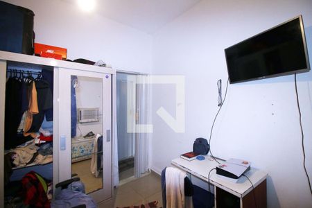 Quarto 2 de casa para alugar com 2 quartos, 60m² em Olaria, Rio de Janeiro