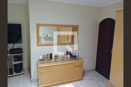 Foto 02 de casa à venda com 2 quartos, 100m² em Vila Nova Galvão, São Paulo