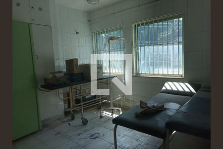 Foto 19 de casa à venda com 3 quartos, 270m² em Pinheiros, São Paulo