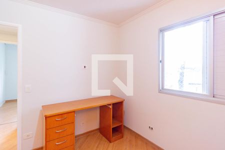 Quarto 1 de apartamento à venda com 2 quartos, 60m² em Jardim Mariliza, São Paulo