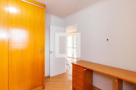 Quarto 1 de apartamento à venda com 2 quartos, 60m² em Jardim Mariliza, São Paulo
