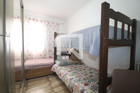 Quarto 2 de apartamento para alugar com 2 quartos, 54m² em Vila Eldizia, Santo André