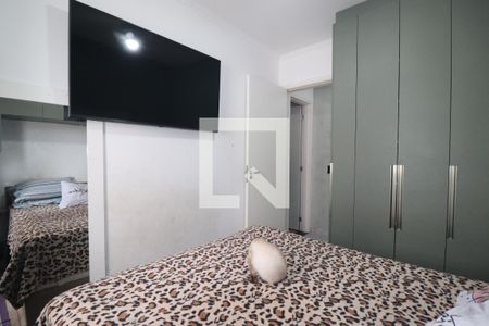 Quarto 1 de apartamento para alugar com 2 quartos, 54m² em Vila Eldizia, Santo André